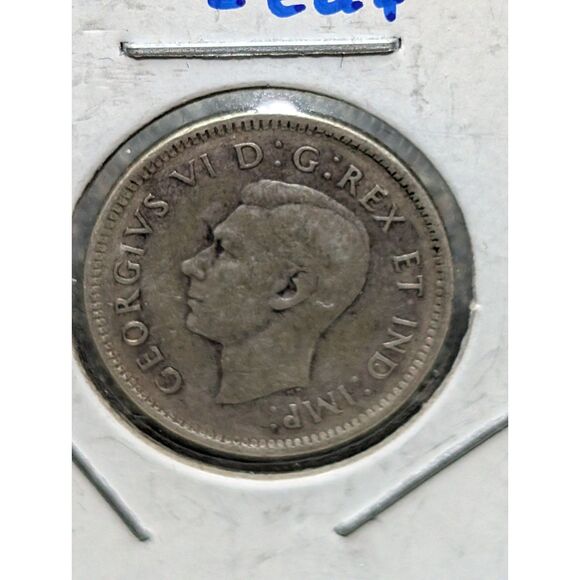 1947 Maple Leaf Canada Dime – 80% Silver, George VI - Picture 1 of 2